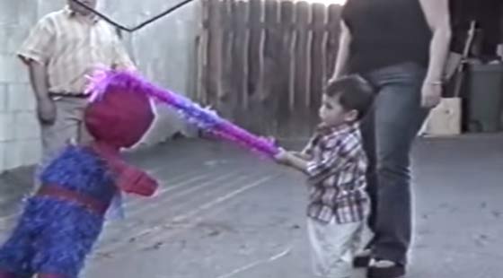 Piñata y Spiderman
