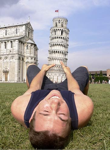 Torre de Pisa fálica